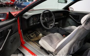 Pontiac-Firebird-1985-Blaze-Red-Gray-2