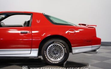 Pontiac-Firebird-1985-Blaze-Red-Gray-23