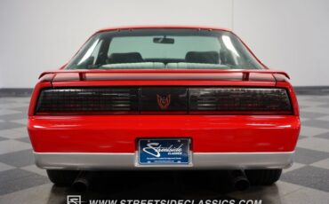 Pontiac-Firebird-1985-Blaze-Red-Gray-24