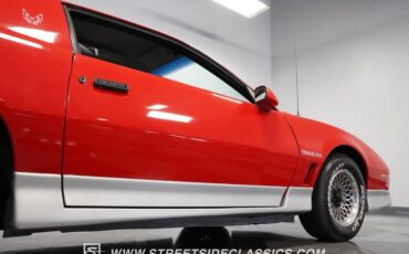 Pontiac-Firebird-1985-Blaze-Red-Gray-27