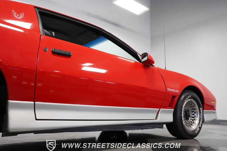 Pontiac-Firebird-1985-Blaze-Red-Gray-27