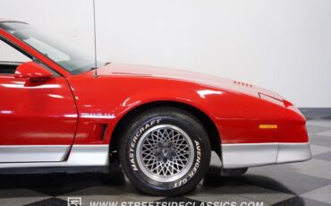 Pontiac-Firebird-1985-Blaze-Red-Gray-29