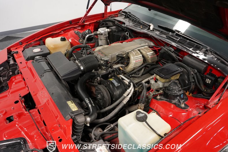 Pontiac-Firebird-1985-Blaze-Red-Gray-31