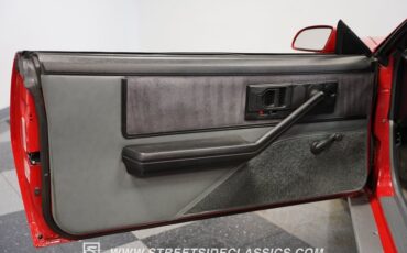 Pontiac-Firebird-1985-Blaze-Red-Gray-34