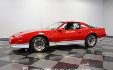 Pontiac-Firebird-1985-Blaze-Red-Gray-4