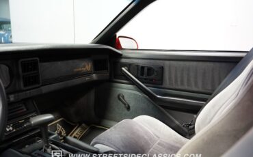 Pontiac-Firebird-1985-Blaze-Red-Gray-42