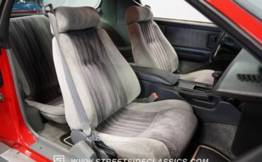 Pontiac-Firebird-1985-Blaze-Red-Gray-46