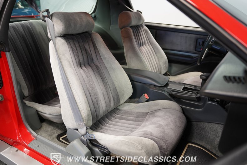 Pontiac-Firebird-1985-Blaze-Red-Gray-46