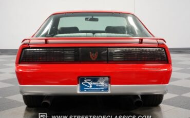 Pontiac-Firebird-1985-Blaze-Red-Gray-8