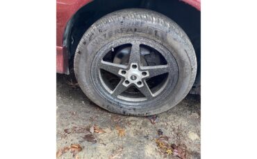 Pontiac-Firebird-1986-Maple-Red-Metallic-Gray-1