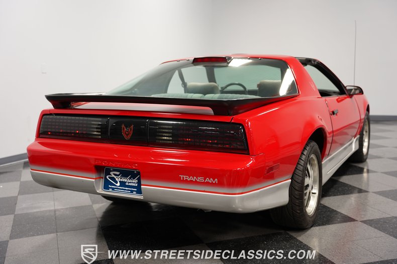 Pontiac-Firebird-1986-Red-Gray-20