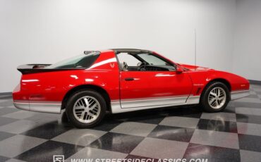 Pontiac-Firebird-1986-Red-Gray-22