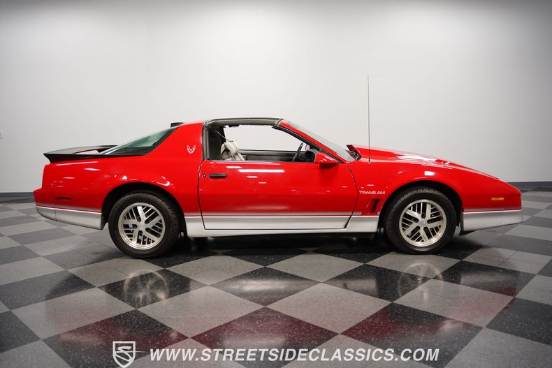 Pontiac-Firebird-1986-Red-Gray-23