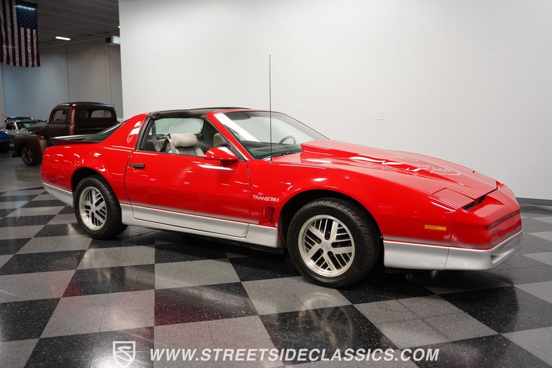 Pontiac-Firebird-1986-Red-Gray-24