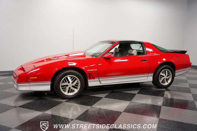 Pontiac-Firebird-1986-Red-Gray-3
