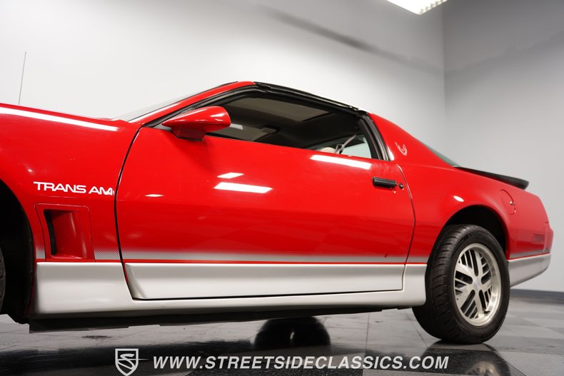 Pontiac-Firebird-1986-Red-Gray-31