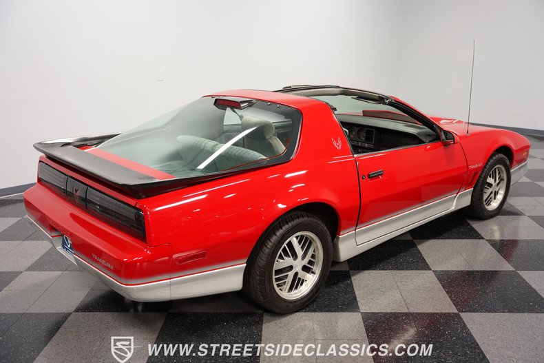 Pontiac-Firebird-1986-Red-Gray-37