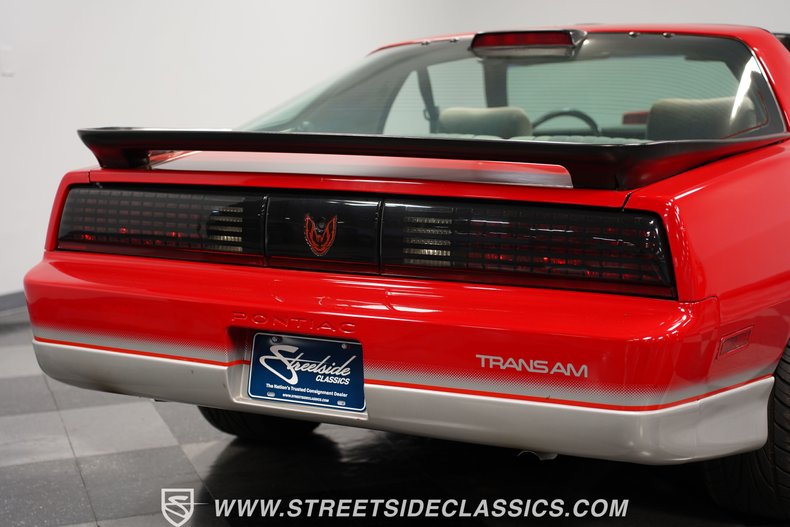 Pontiac-Firebird-1986-Red-Gray-38