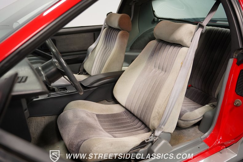 Pontiac-Firebird-1986-Red-Gray-48
