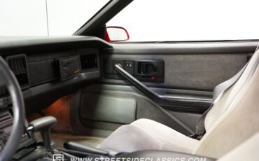 Pontiac-Firebird-1986-Red-Gray-49