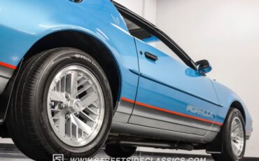 Pontiac-Firebird-1989-Silver-Blue-Metallic-Gray-1