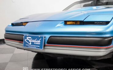 Pontiac-Firebird-1989-Silver-Blue-Metallic-Gray-22
