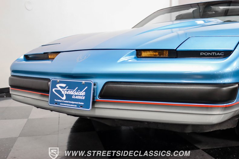 Pontiac-Firebird-1989-Silver-Blue-Metallic-Gray-22