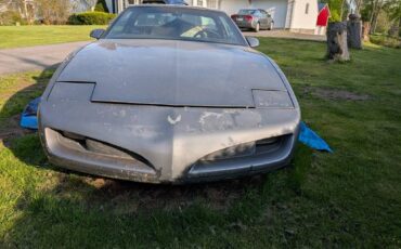 Pontiac-Firebird-1991-silver