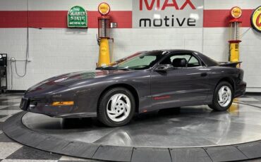 Pontiac-Firebird-1993-Hatchback-2