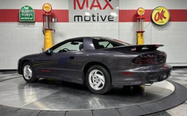 Pontiac-Firebird-1993-Hatchback-4