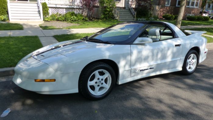 Pontiac-Firebird-1994-13