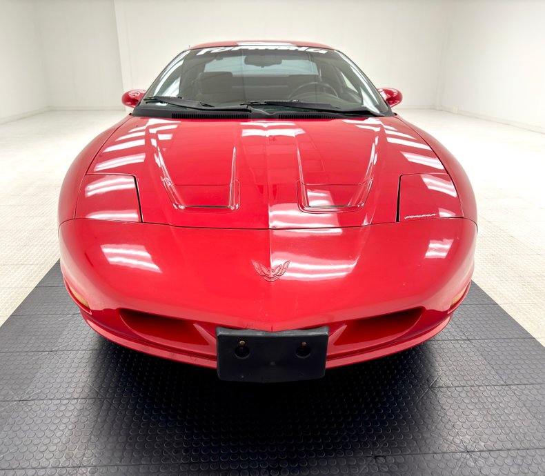 Pontiac-Firebird-1994-Bright-Red-Charcoal-Gray-9