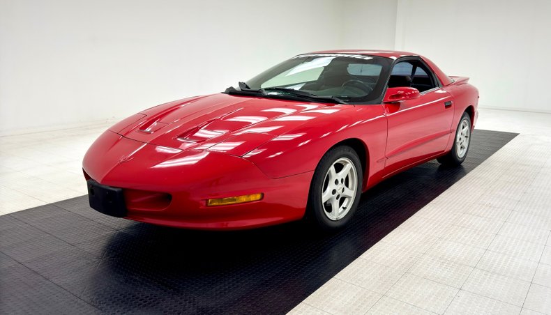 Pontiac-Firebird-1994-Bright-Red-Charcoal-Gray
