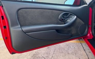 Pontiac-Firebird-1994-Bright-Red-Gray-18