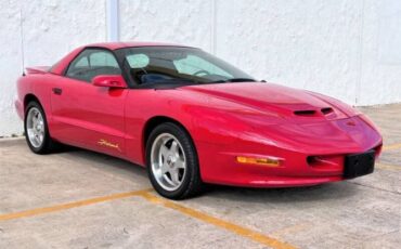 Pontiac-Firebird-1994-Bright-Red-Gray