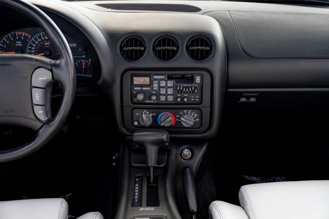 Pontiac-Firebird-1994-Convertible-12