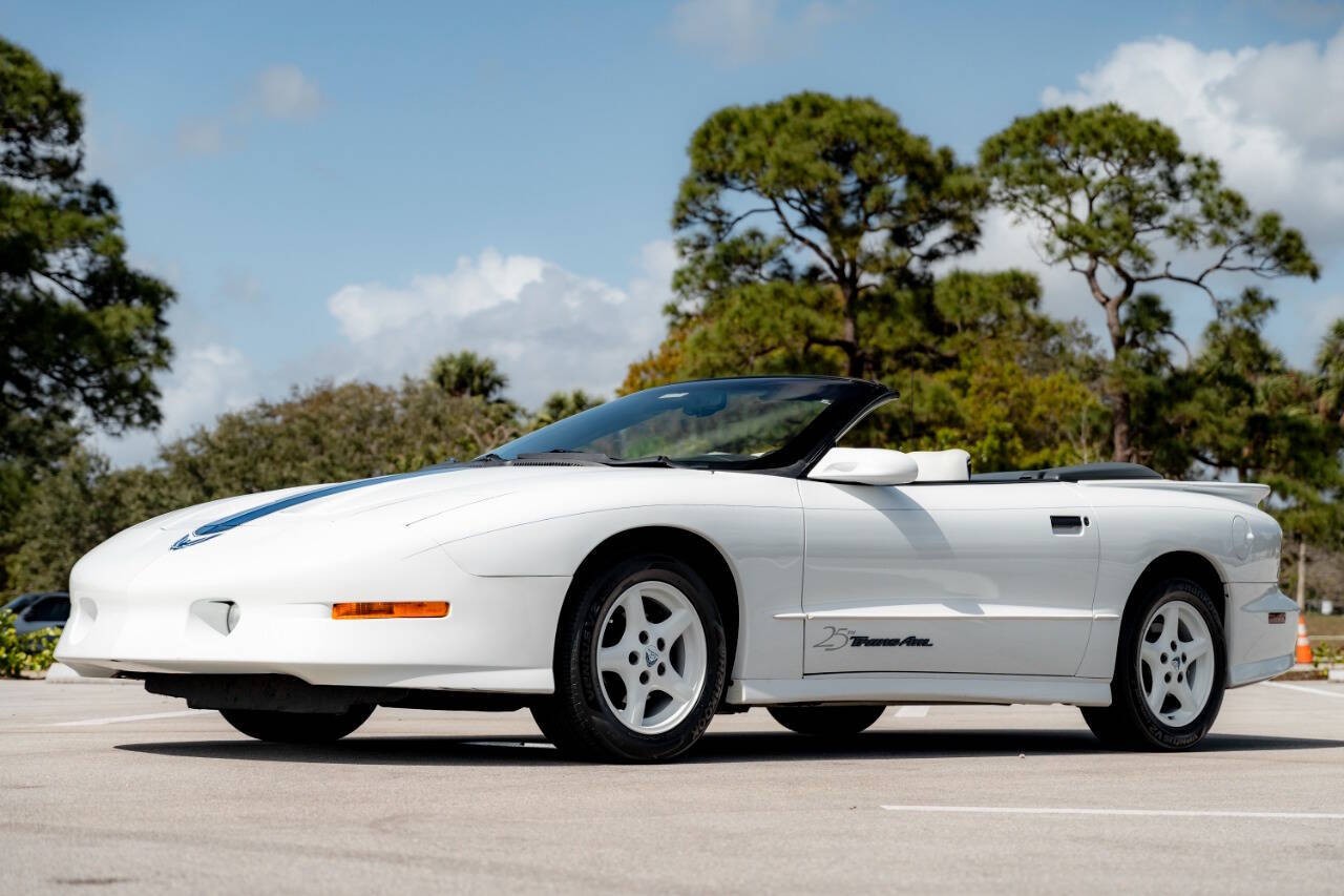 Pontiac-Firebird-1994-Convertible-2