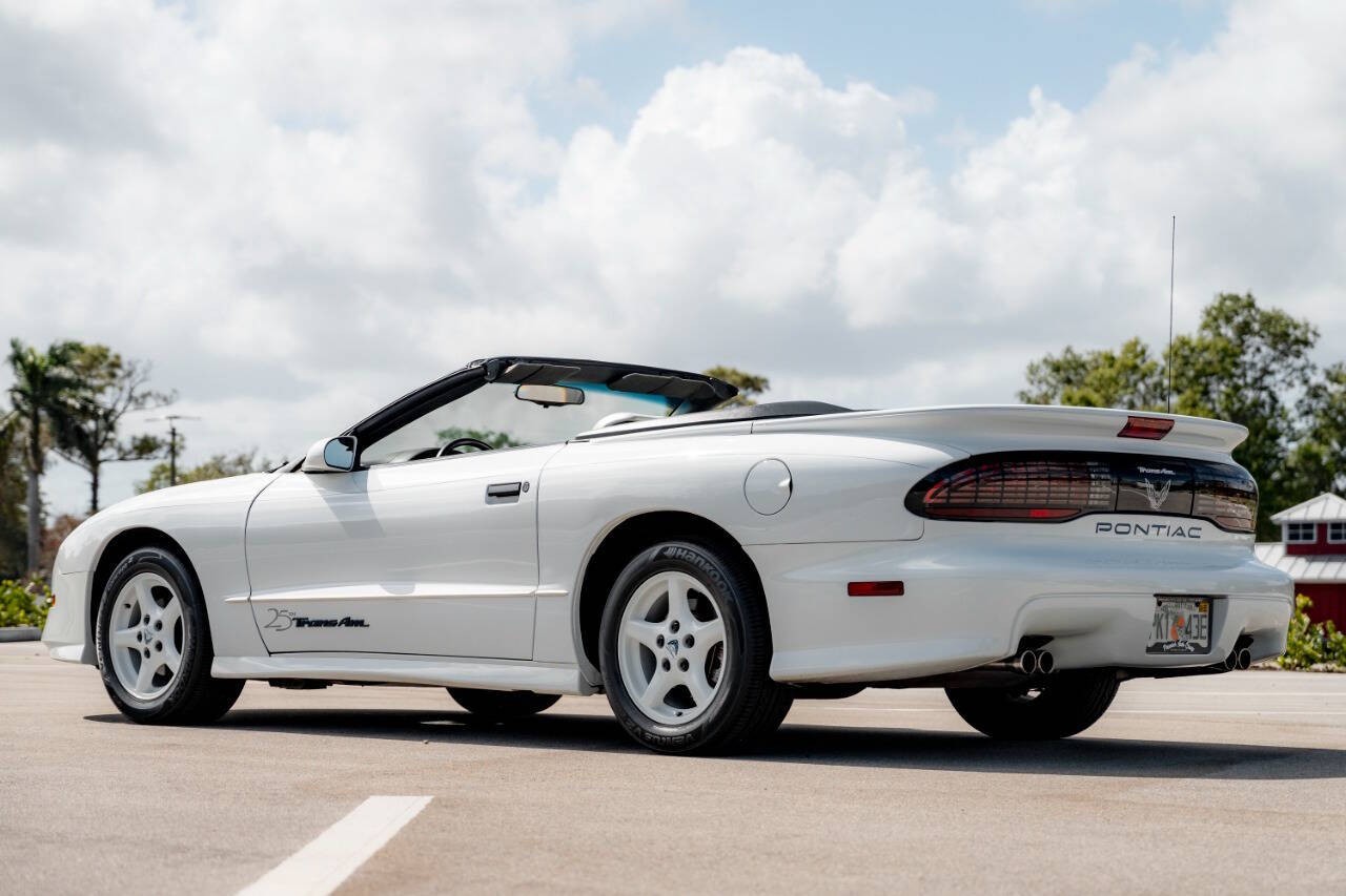 Pontiac-Firebird-1994-Convertible-4