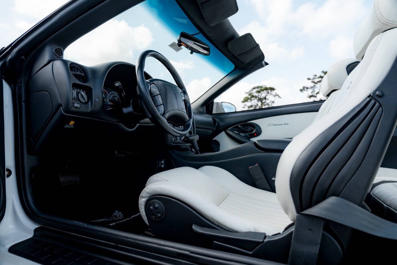 Pontiac-Firebird-1994-Convertible-9