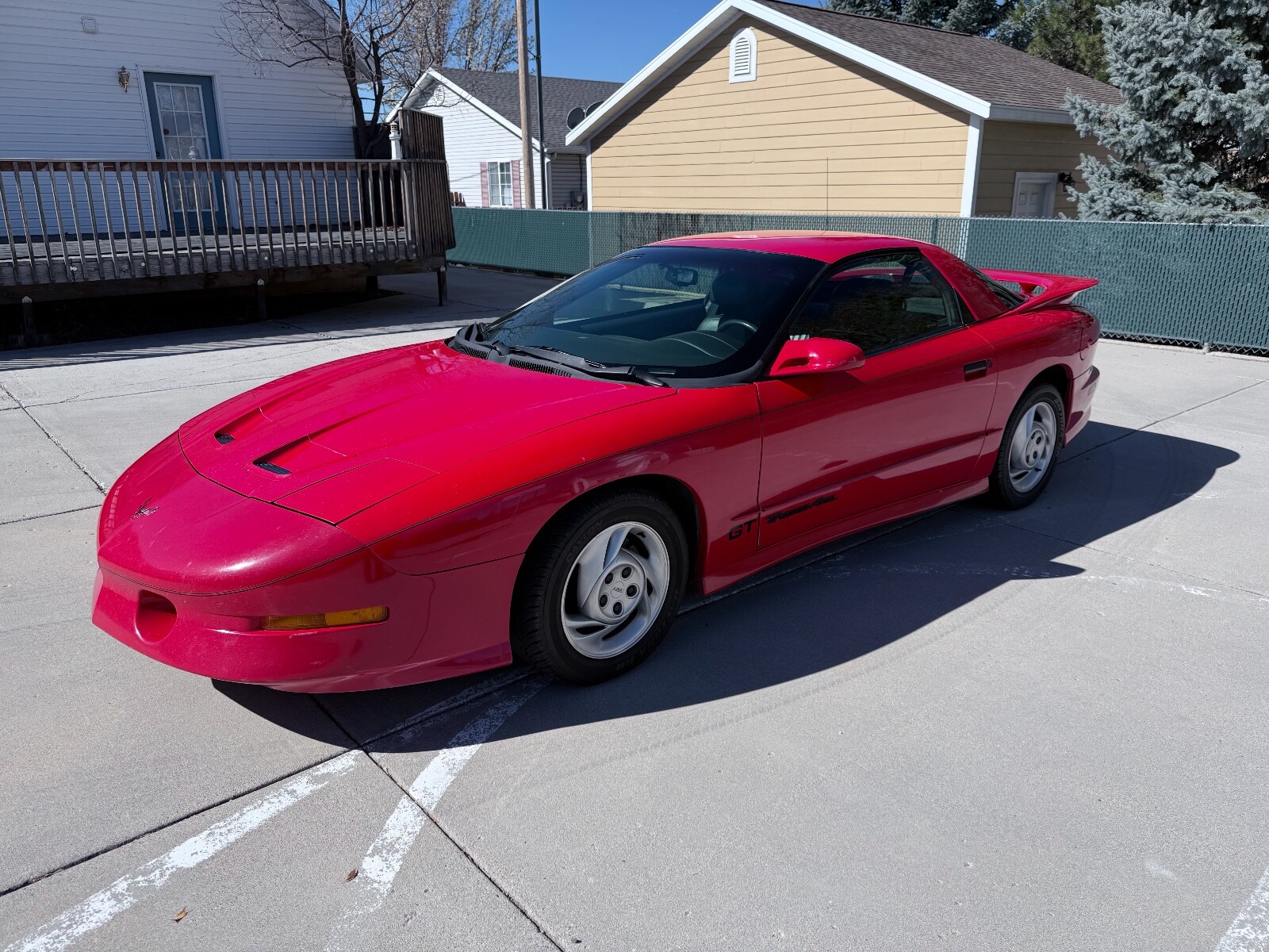 Pontiac-Firebird-1994-Coupe-1