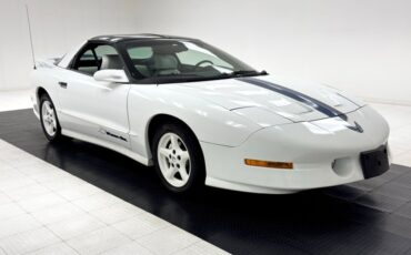 Pontiac-Firebird-1994-White-White-10