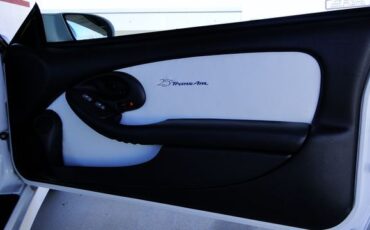 Pontiac-Firebird-1994-White-White-12