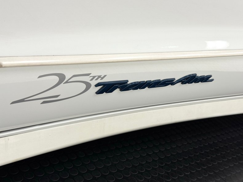 Pontiac-Firebird-1994-White-White-13