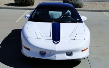 Pontiac-Firebird-1994-White-White-17