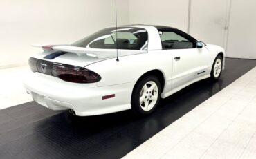 Pontiac-Firebird-1994-White-White-4