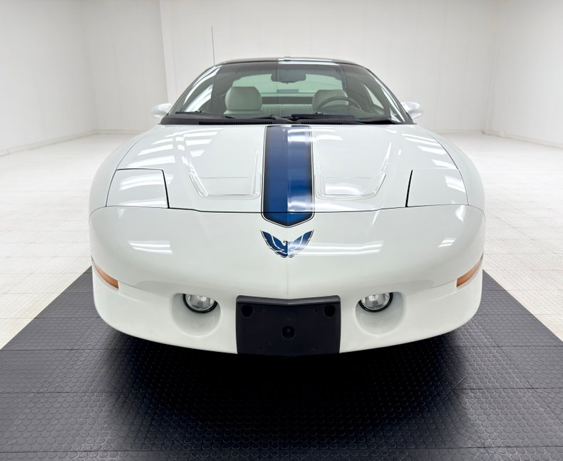 Pontiac-Firebird-1994-White-White-5