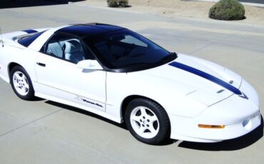 Pontiac-Firebird-1994-White-White-6