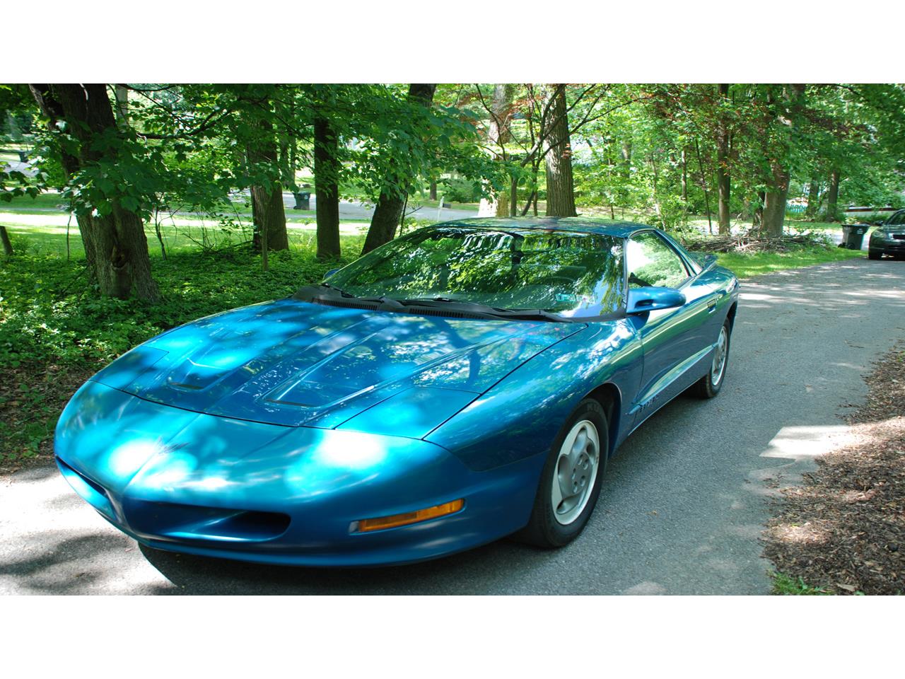 Pontiac-Firebird-1995-Teal-Blue-Metallic-Grey-1