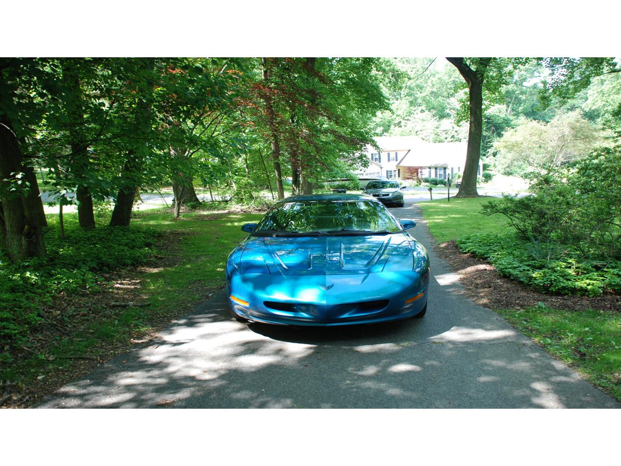 Pontiac-Firebird-1995-Teal-Blue-Metallic-Grey-2
