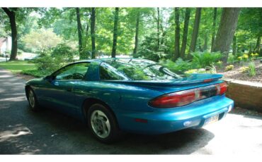 Pontiac-Firebird-1995-Teal-Blue-Metallic-Grey-3